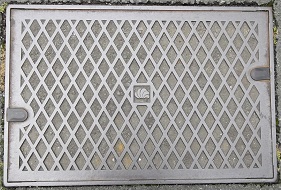 中部電力マンホール