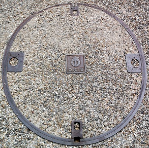 ���m�������a