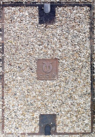 ���m�������a