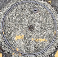 所沢市マンホール