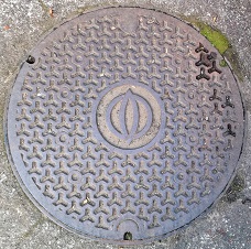 湯河原町マンホール