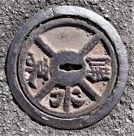 ���͌���������