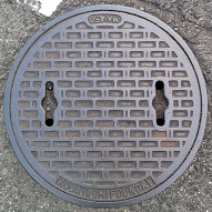 岸和田市マンホール