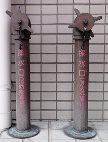 �������s������