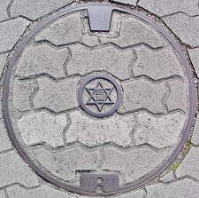 ���{�s�}���z�[��