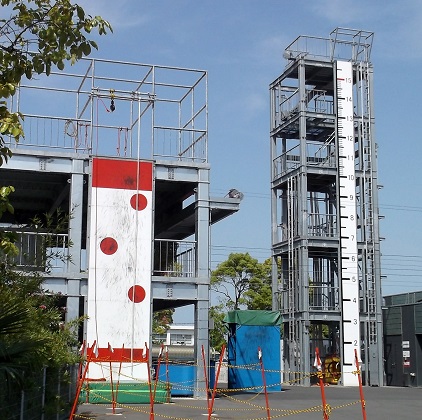 ����s�������h���P���{��