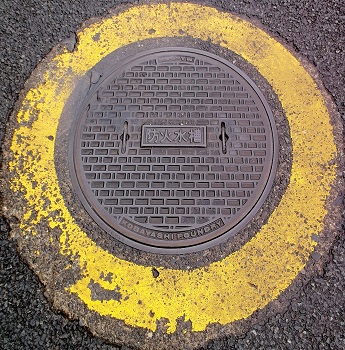 由比町防火水槽