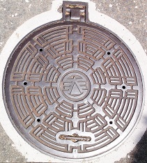 春日市マンホール