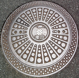 九州電力マンホール