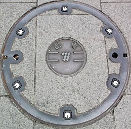 九州電力マンホール