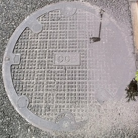 �q�~�s�����a