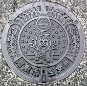 �q�~�s��C��