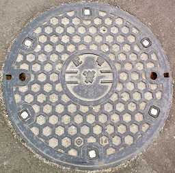 九州電力マンホール