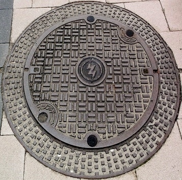 �����d�̓}���z�[��