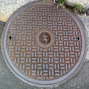 �����d�̓}���z�[��