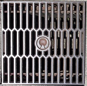 �������r���a�W