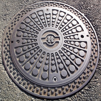 北陸電力マンホール