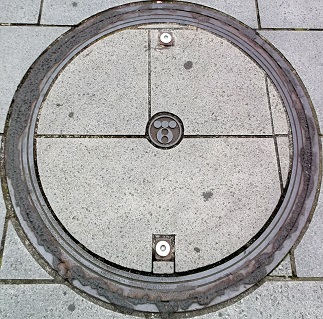 �����d�̓}���z�[��