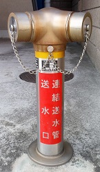 �s���s������