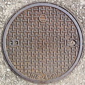 建部町マンホール