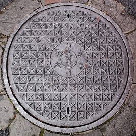 東京大学マンホール