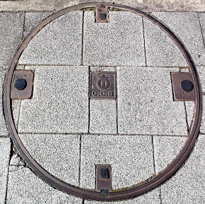 ��t�������a