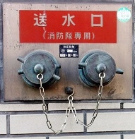 �]���摗����