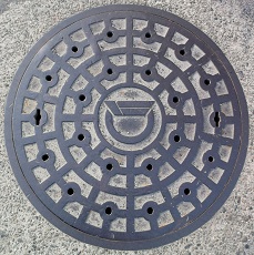 西春町マンホール