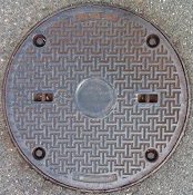 西春町マンホール