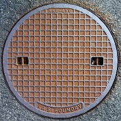 西春町マンホール