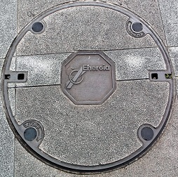 �����d�̓}���z�[��