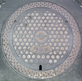 安来市マンホール