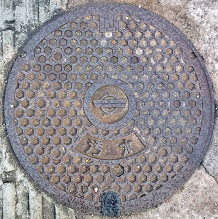 安来市マンホール