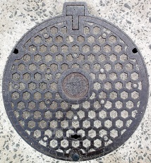 安来市マンホール