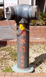 ���s������