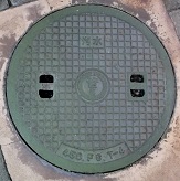 松山市マンホール