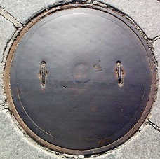 坂出市マンホール