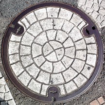 三郷市マンホール