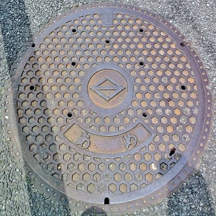 横浜市マンホール
