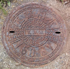 横浜市工業用水マンホール