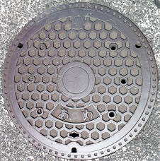 横浜市マンホール