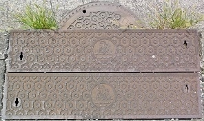 横浜市マンホール