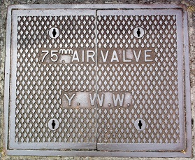 横浜市マンホール