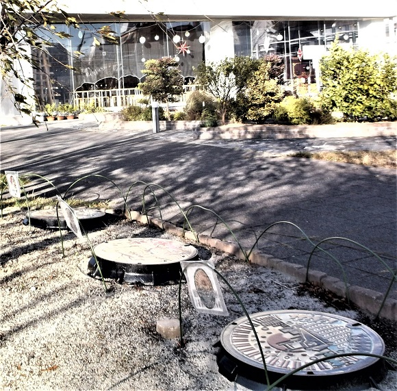 豊橋市マンホール