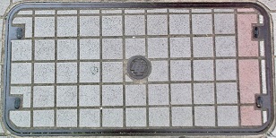 中部電力マンホール