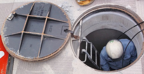 秩父市マンホール工事