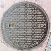 寄居町マンホール