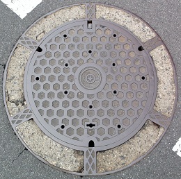 勝田市マンホール