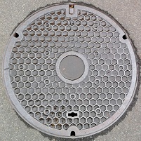 勝田市マンホール