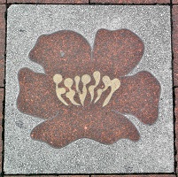 ���{�s�Δ�